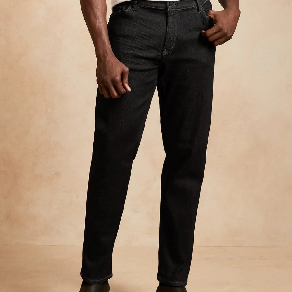 Banana Republic Tapered World Traveler Jean 40W X 32L